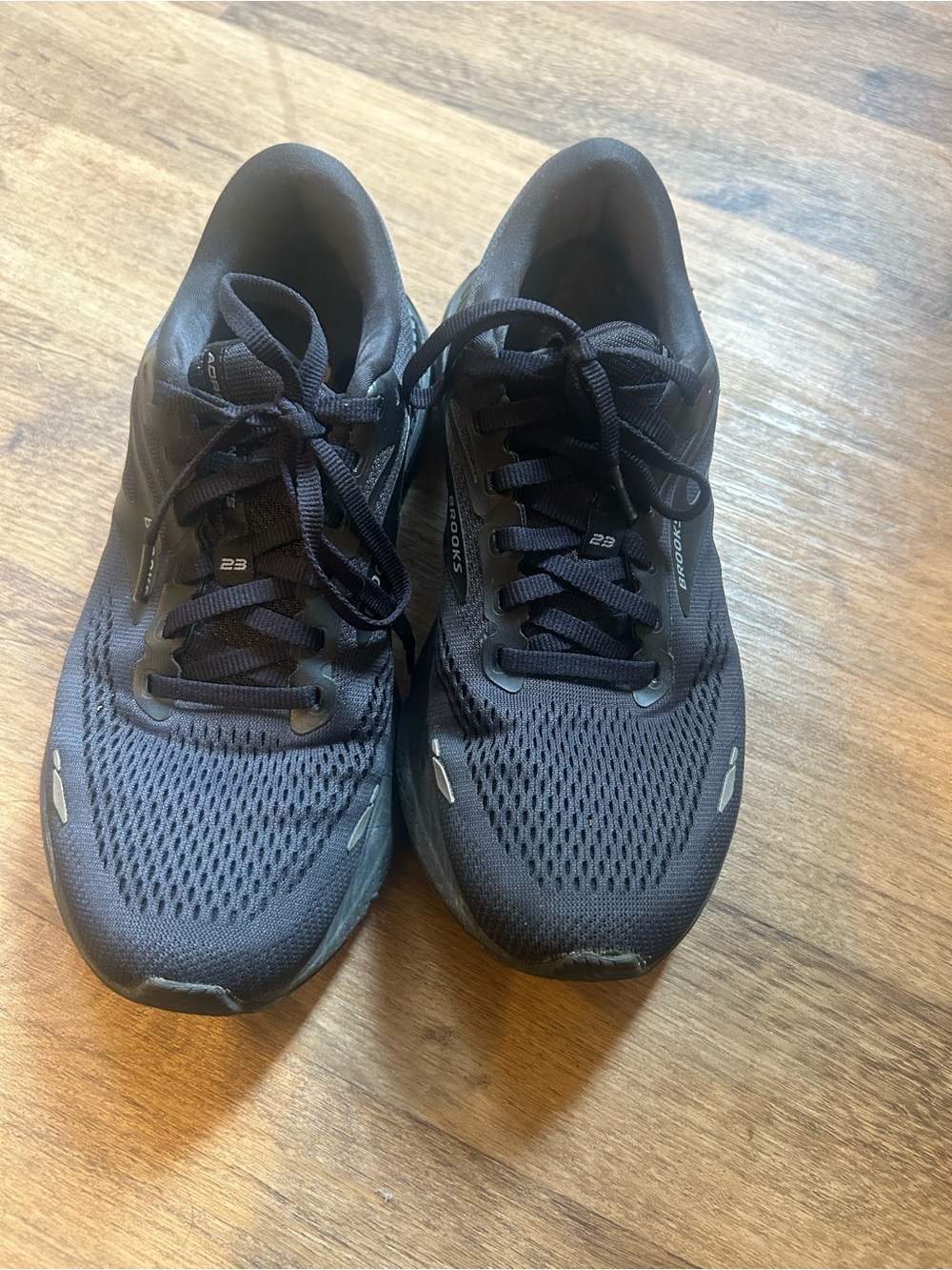 Black Brooks Running Shoes - Lightweight Lace-Up